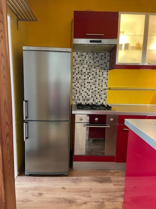 2,5 Izbovy Apartman V Ruzinove S Parkovanim Zdarma Pressburg Exterior foto