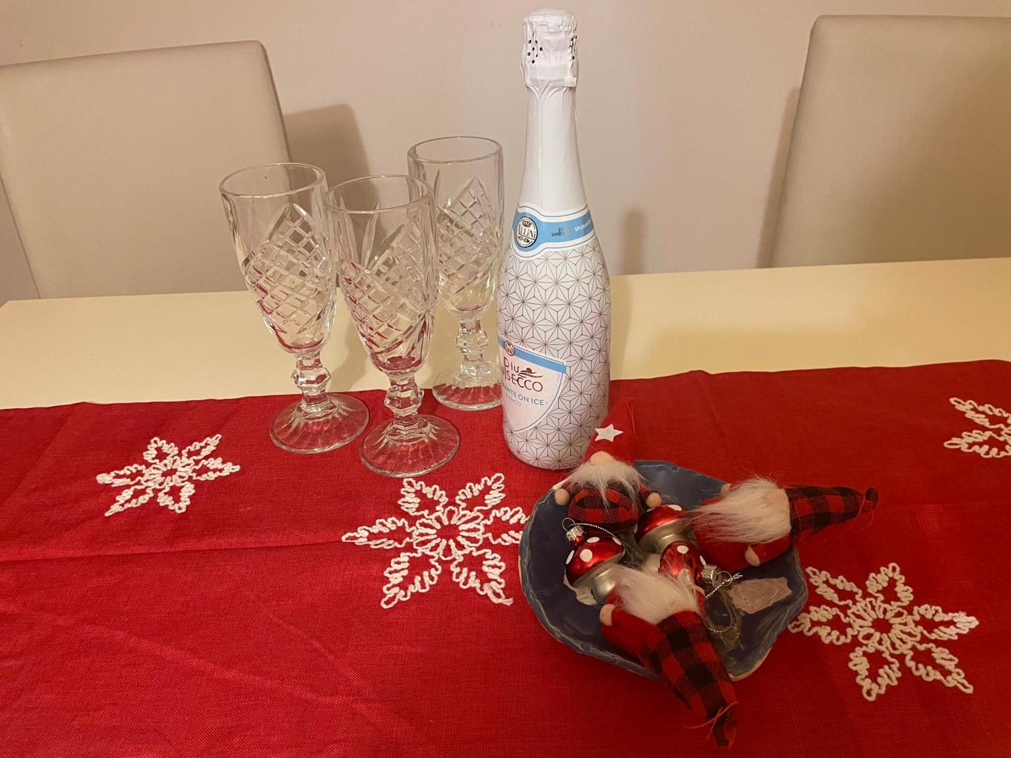 2,5 Izbovy Apartman V Ruzinove S Parkovanim Zdarma Pressburg Exterior foto